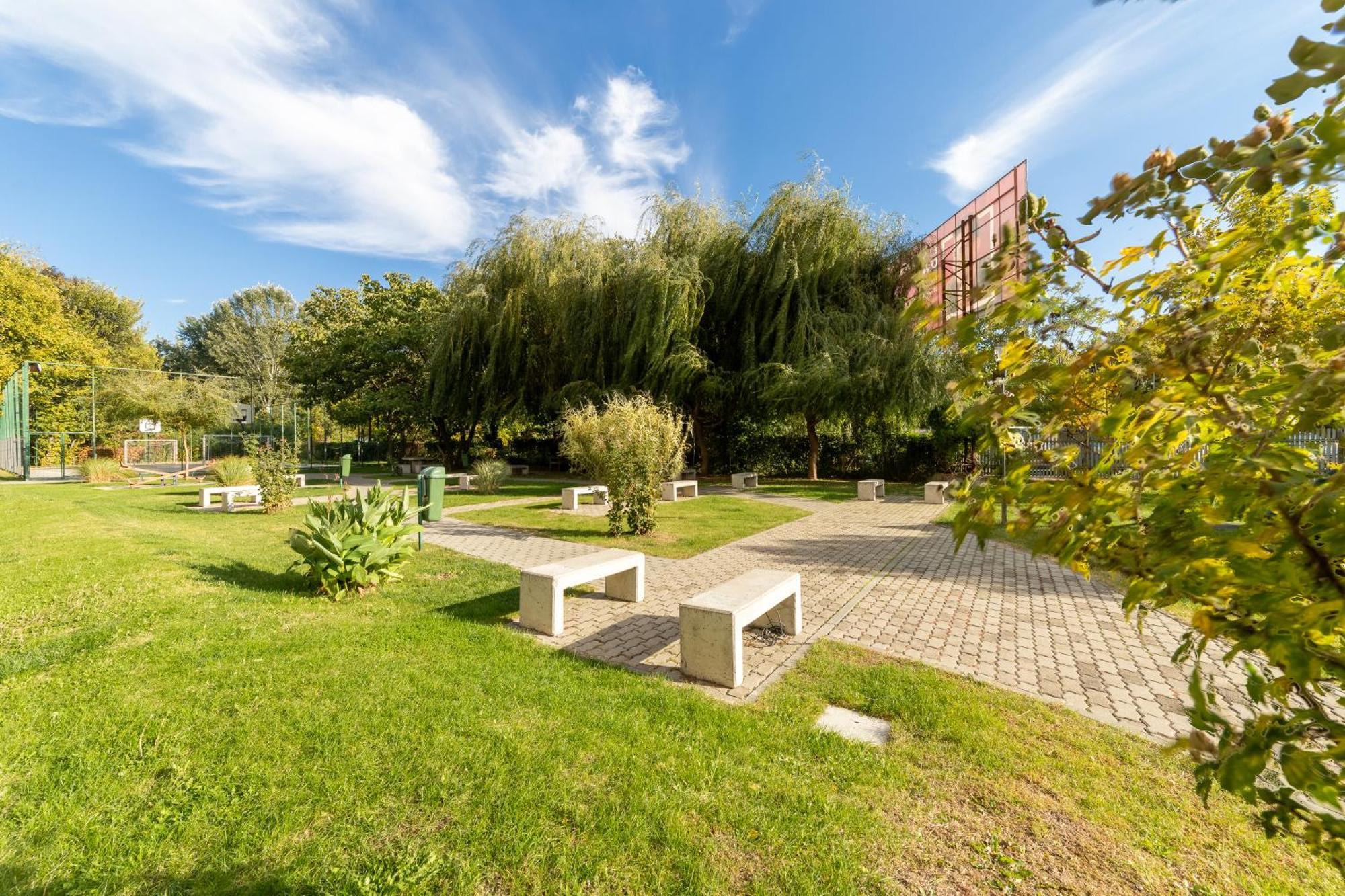 Ari Rose Apartment With Cozy Balcony Arad Esterno foto