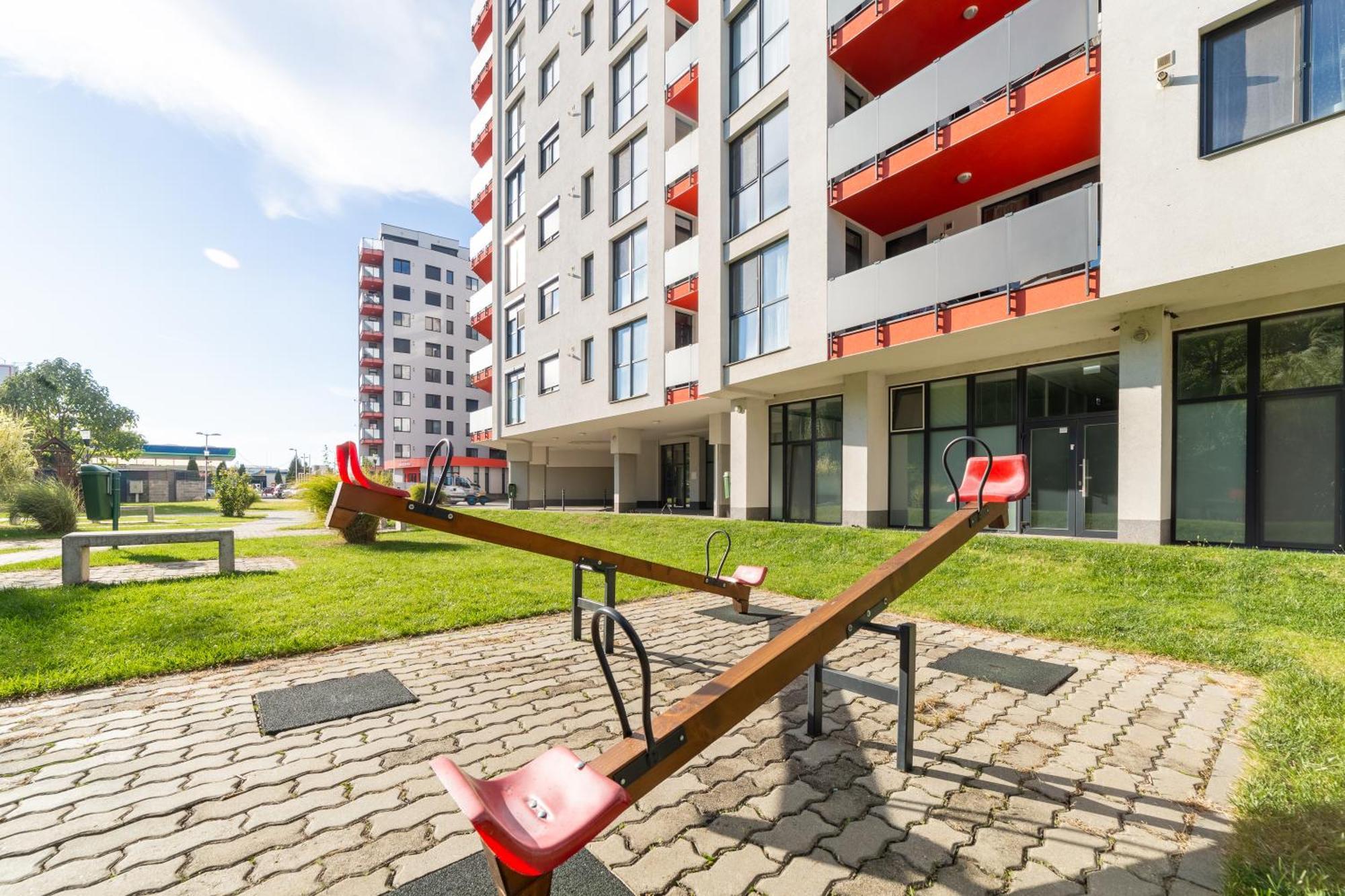 Ari Rose Apartment With Cozy Balcony Arad Esterno foto
